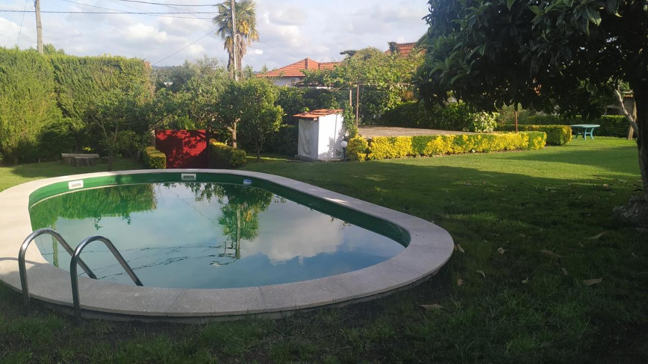 Casa De Marlaes Villa Lousada Eksteriør billede