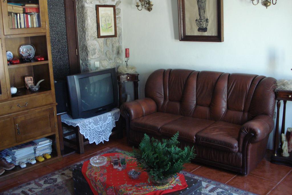 Casa De Marlaes Villa Lousada Eksteriør billede